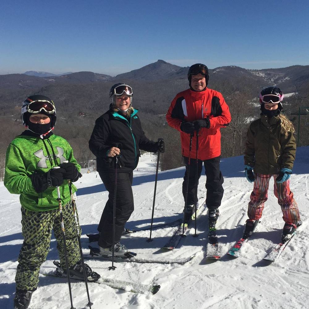 Meet your Posher, Laury